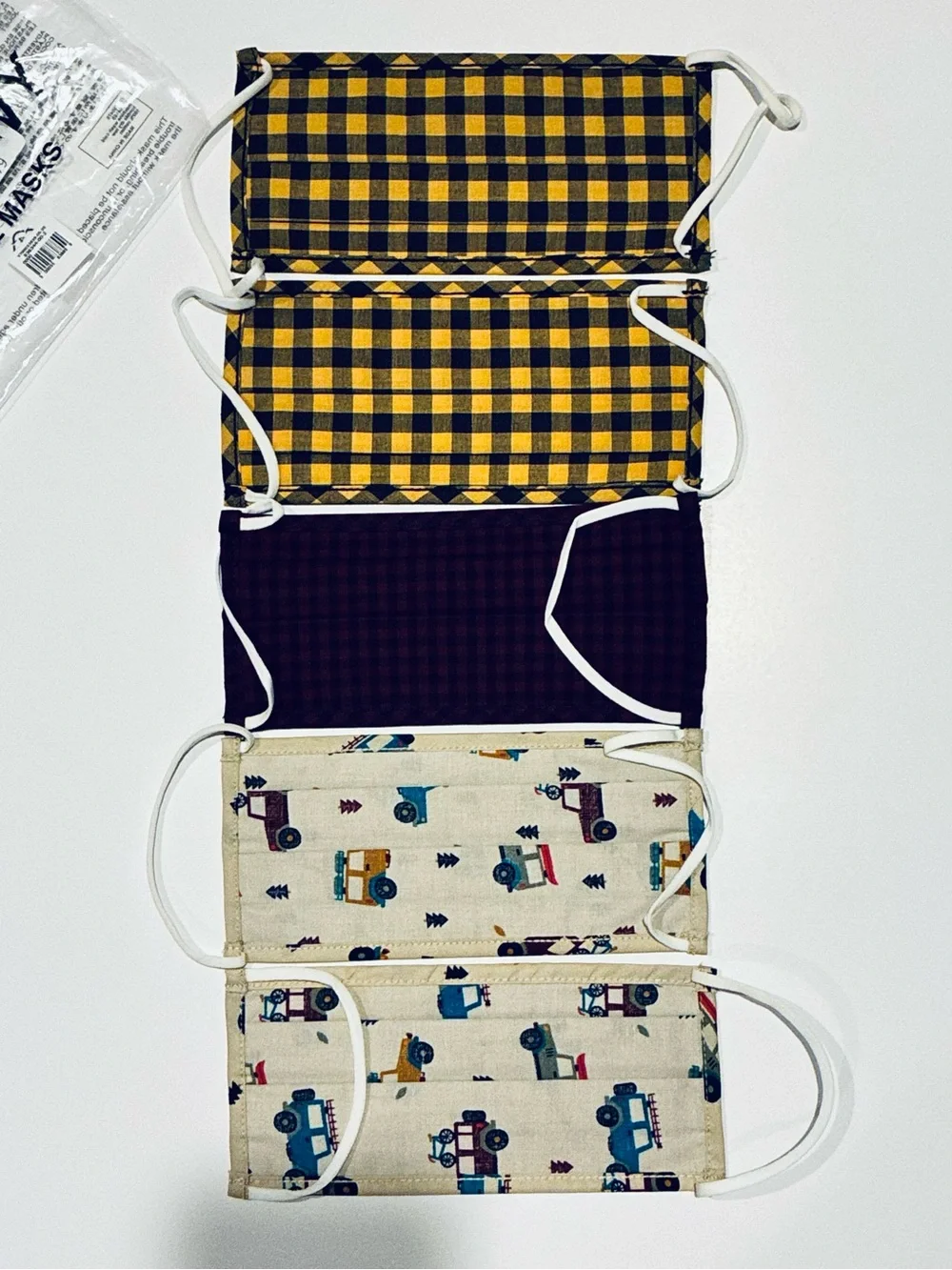 NWT Face Masks, Non-medical, Old Navy, Package of 5 Prints